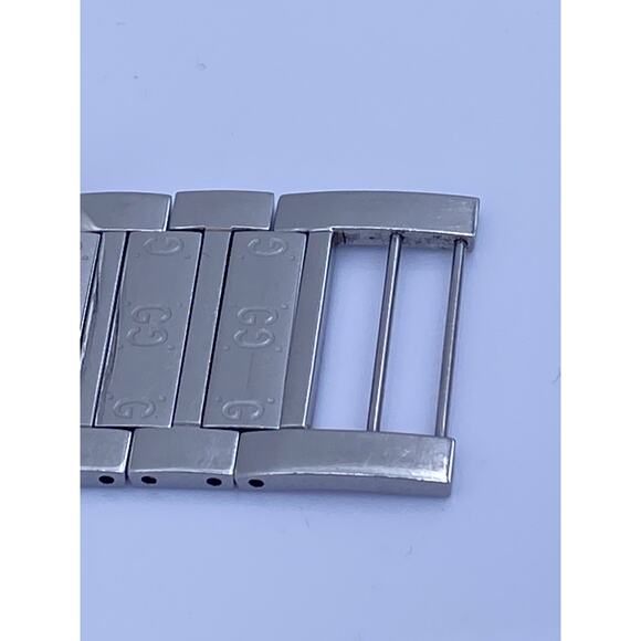 Authentic Gucci Stainless Steel GG Monogram Bangle Watch - Picture 13 of 13